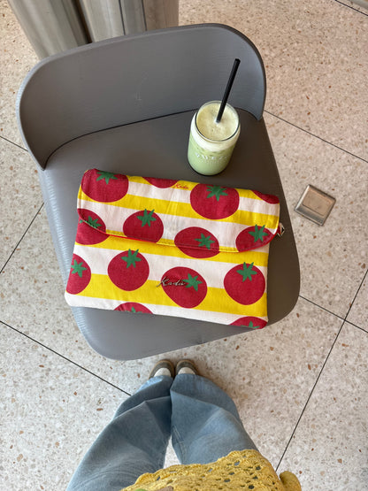 TOMATOES LAPTOP CASE KADÚ VIBES