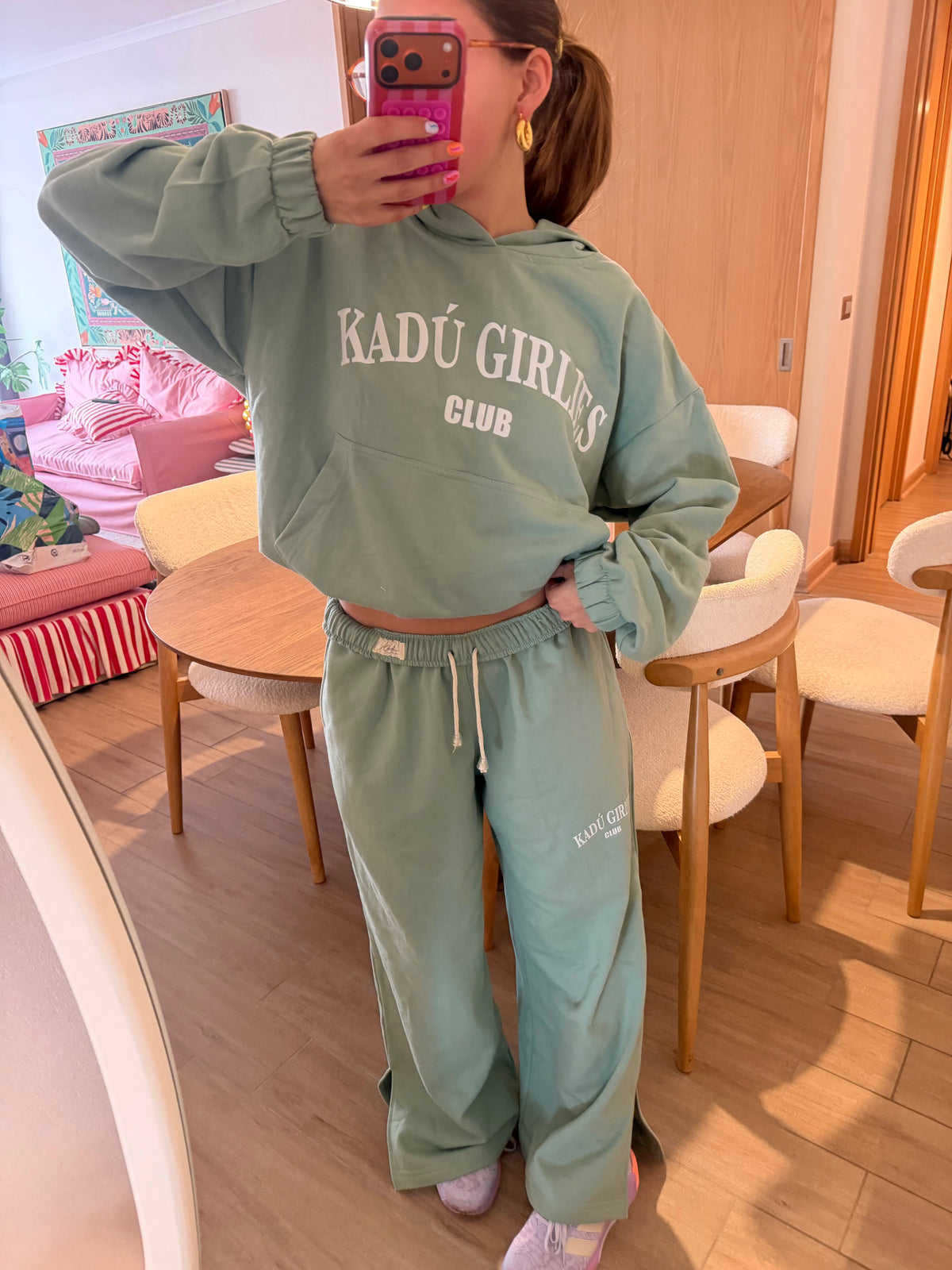 ENVÍO EXPRESS- Hoodie Kadú Girlies Club/Classic Edition Matcha